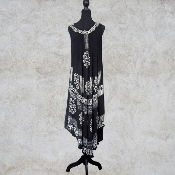 Jessica Taylor Dresses & Skirts - Vintage Jessica Taylor Black & White Batik Beach Dress Maxi Boho 90s OS